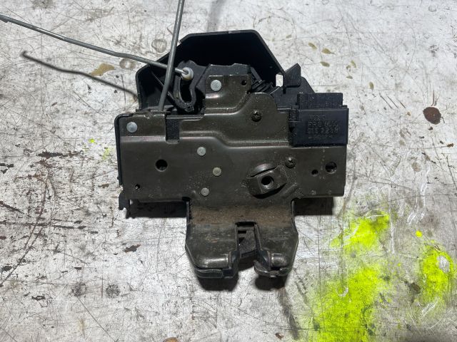 bontott VOLVO V70 Csomagtérajtó Zárszerkezet