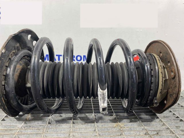 bontott VOLVO V70 Első Rugó