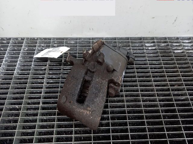 bontott VOLVO V70 Jobb hátsó Féknyereg Munkahengerrel