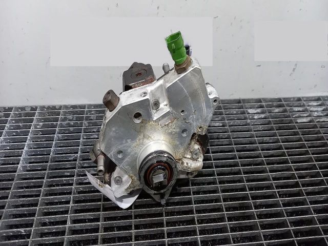 bontott VOLVO V70 Nagynyomású Szivattyú