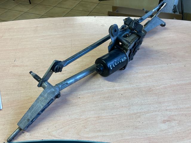 bontott VOLVO V70 Első Ablaktörlő Szerkezet Motorral