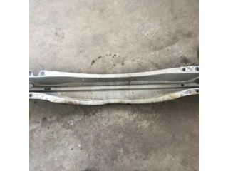 bontott VOLVO V70 Első Lökhárító Merevítő (Fém)