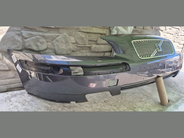 bontott VOLVO V70 Első Lökhárító (Üresen)