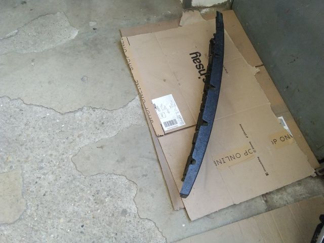 bontott VOLVO V70 Első Lökhárító Ütközés Elnyelő Hab