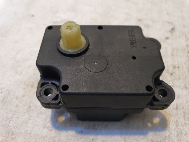 bontott VOLVO V70 Fűtés Állító Motor