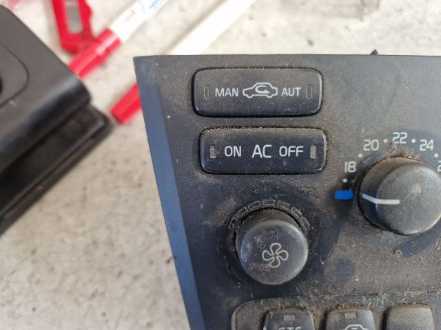 bontott VOLVO V70 Fűtéskapcsoló (manuális klímás)