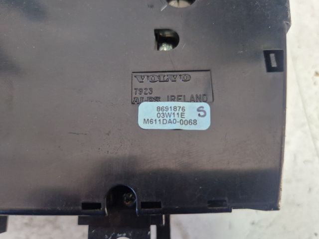 bontott VOLVO V70 Fűtéskapcsoló (manuális klímás)