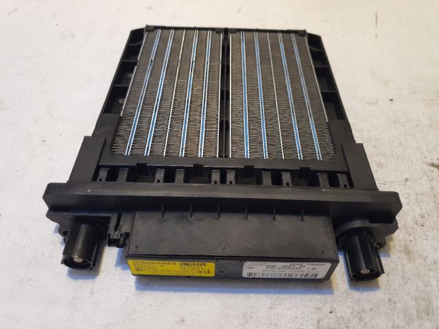 bontott VOLVO V70 Fűtőradiátor (Elektromos)