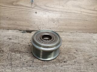 bontott VOLVO V70 Generátor Szabadonfutó