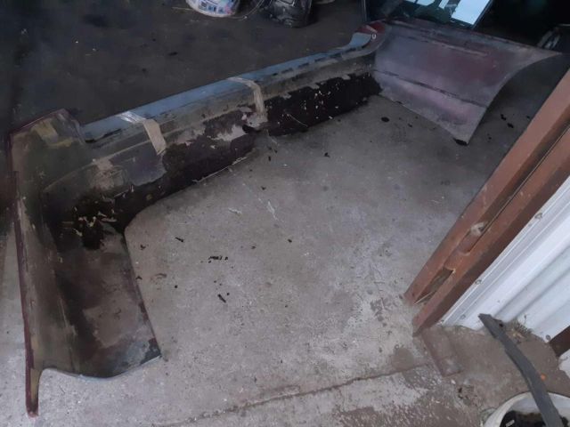 bontott VOLVO V70 Hátsó Lökhárító (Üresen)