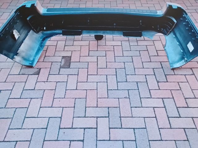 bontott VOLVO V70 Hátsó Lökhárító (Üresen)