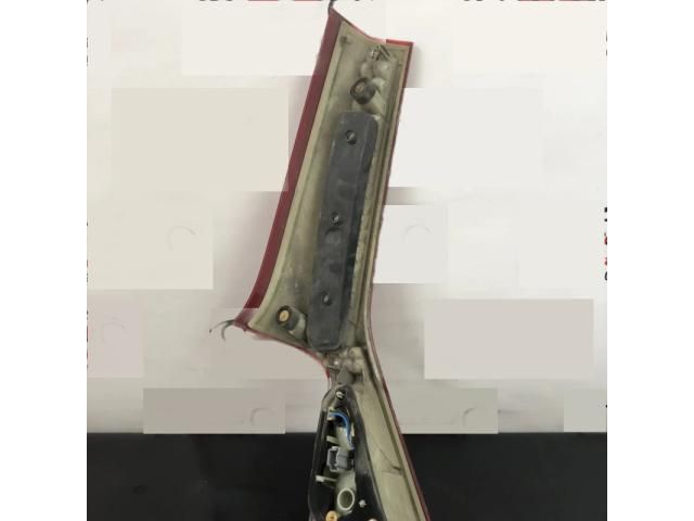 bontott VOLVO V70 Jobb Belső Hátsó Lámpa