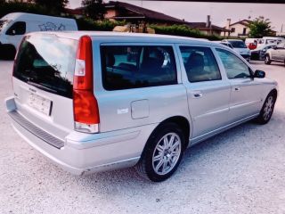 bontott VOLVO V70 Jobb első Ajtó Díszléc
