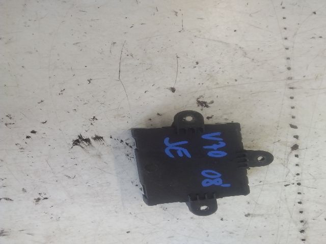 bontott VOLVO V70 Jobb első Ajtó Vezérlőegység