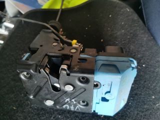 bontott VOLVO V70 Jobb első Ajtózár