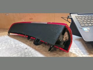 bontott VOLVO V70 Jobb Felső Hátsó Lámpa