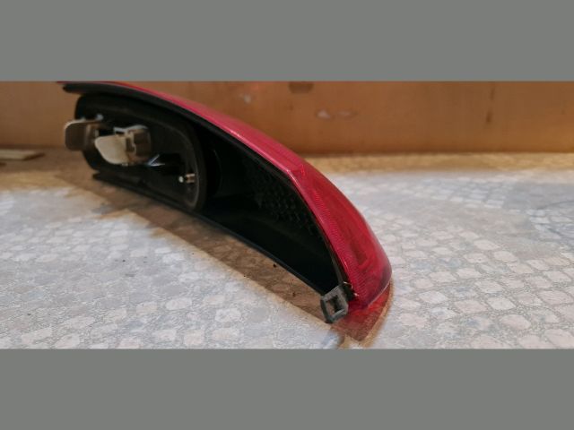 bontott VOLVO V70 Jobb Felső Hátsó Lámpa