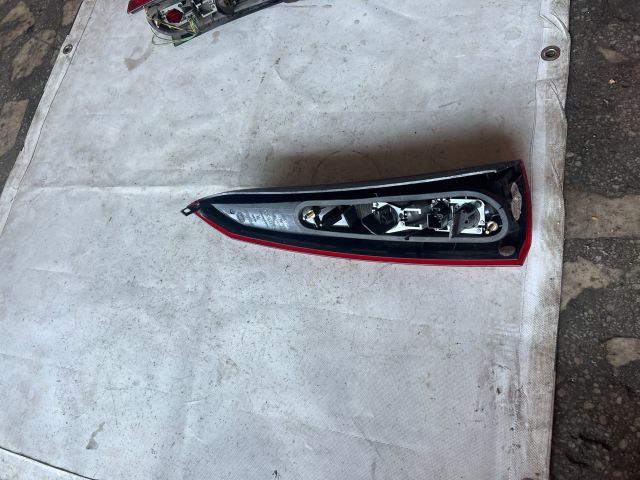 bontott VOLVO V70 Jobb Felső Hátsó Lámpa