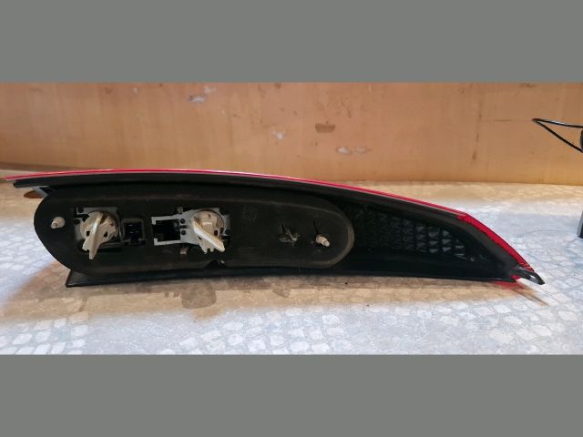 bontott VOLVO V70 Jobb Felső Hátsó Lámpa