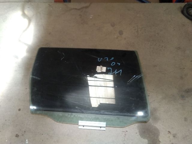 bontott VOLVO V70 Jobb hátsó Ablak