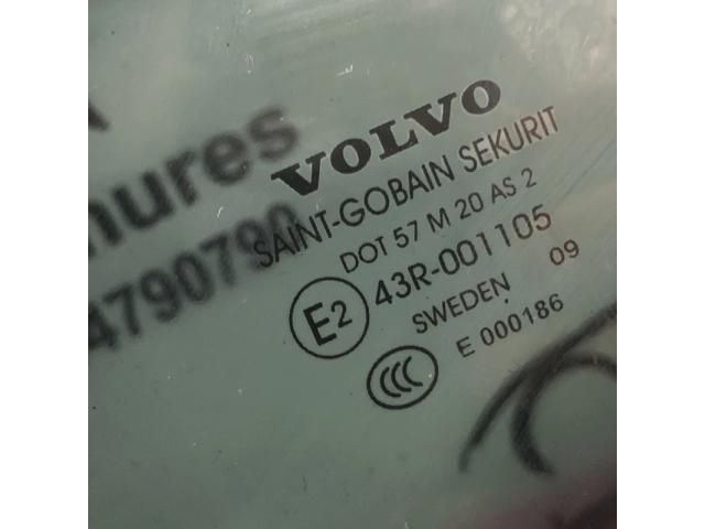 bontott VOLVO V70 Jobb hátsó Ablak