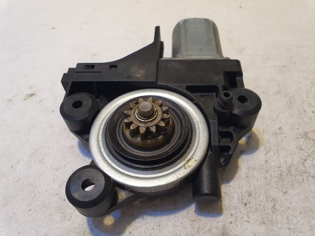 bontott VOLVO V70 Jobb hátsó Ablakemelő Motor