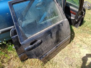 bontott VOLVO V70 Jobb hátsó Ajtó (Részeivel)