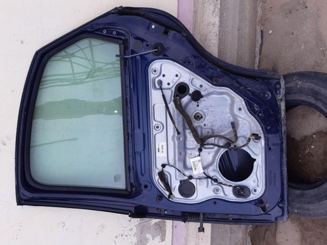 bontott VOLVO V70 Jobb hátsó Ajtó (Üres lemez)