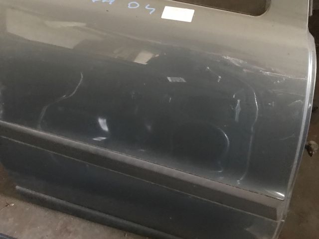 bontott VOLVO V70 Jobb hátsó Ajtó (Üres lemez)