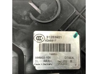 bontott VOLVO V70 Jobb hátsó Ajtózár