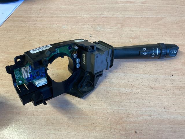 bontott VOLVO V70 Jobb Kormánykapcsoló Ablaktörlő