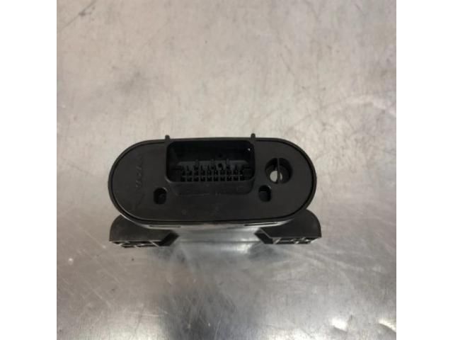 bontott VOLVO V70 Kézifék Elektronika