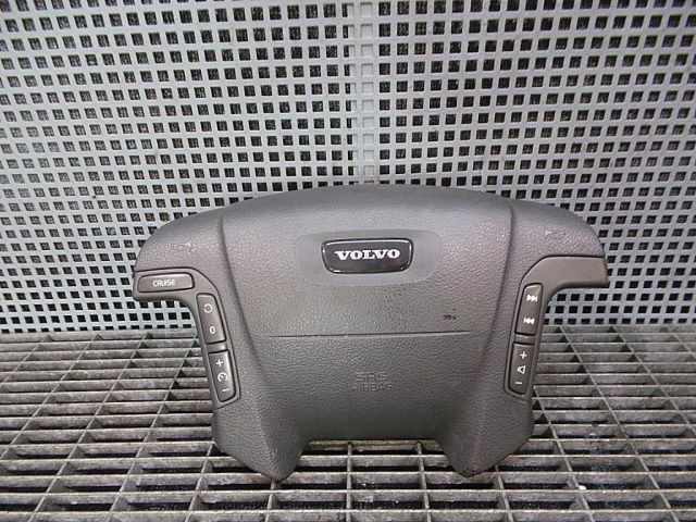 bontott VOLVO V70 Kormánylégzsák