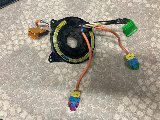 bontott VOLVO V70 Légzsák Átvezető Szalagkábel