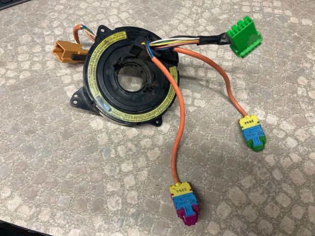 bontott VOLVO V70 Légzsák Átvezető Szalagkábel