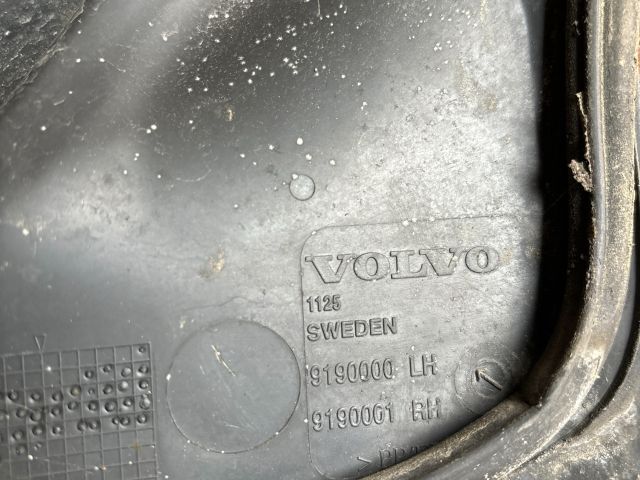 bontott VOLVO V70 Levélrács