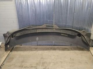 bontott VOLVO V70 Levélrács