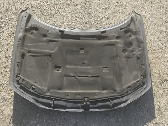 bontott VOLVO V70 Motorháztető