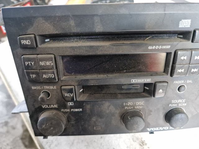 bontott VOLVO V70 Rádió / CD