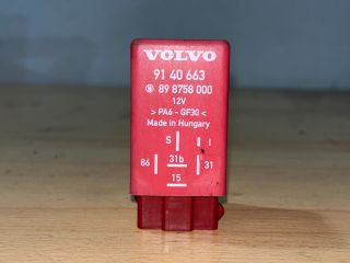 bontott VOLVO V70 Relé