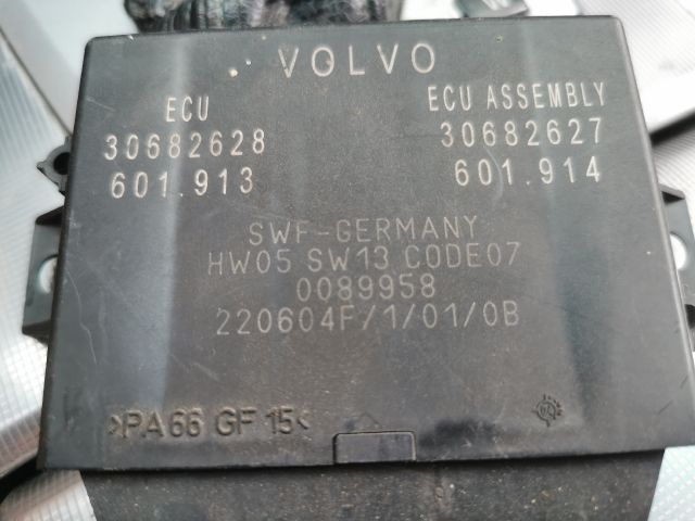 bontott VOLVO V70 Tolatóradar Elektronika