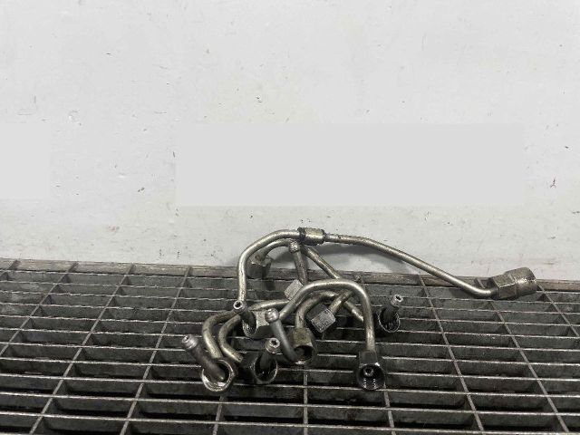 bontott VOLVO V70 Üzemanyagcső