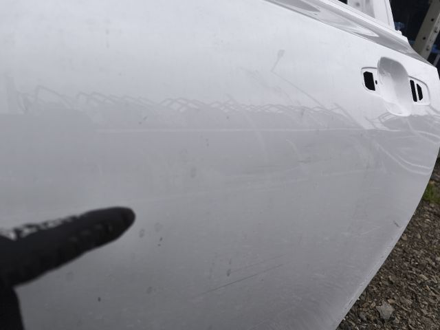 bontott VOLVO V90 Bal hátsó Ajtó (Üres lemez)