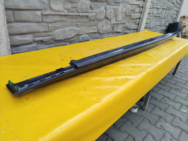 bontott VOLVO V90 Bal Küszöb