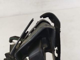 bontott VOLVO V90 Első Lökhárító Alsó Középső Díszrács