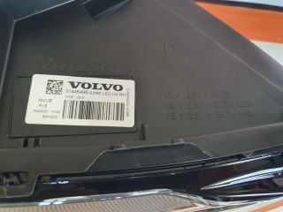 bontott VOLVO V90 Jobb Fényszóró
