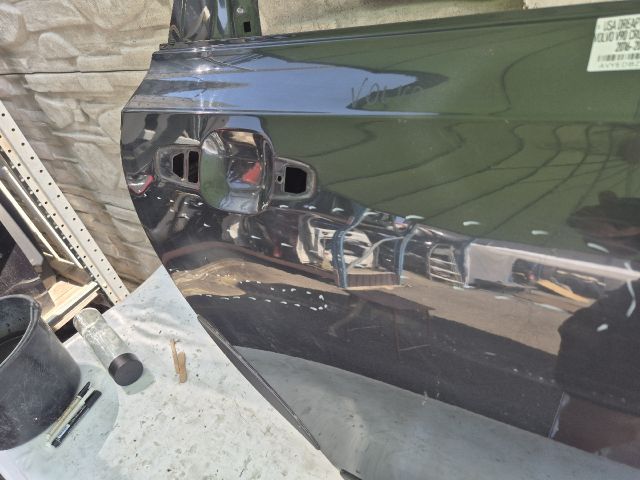 bontott VOLVO V90 Jobb hátsó Ajtó (Üres lemez)