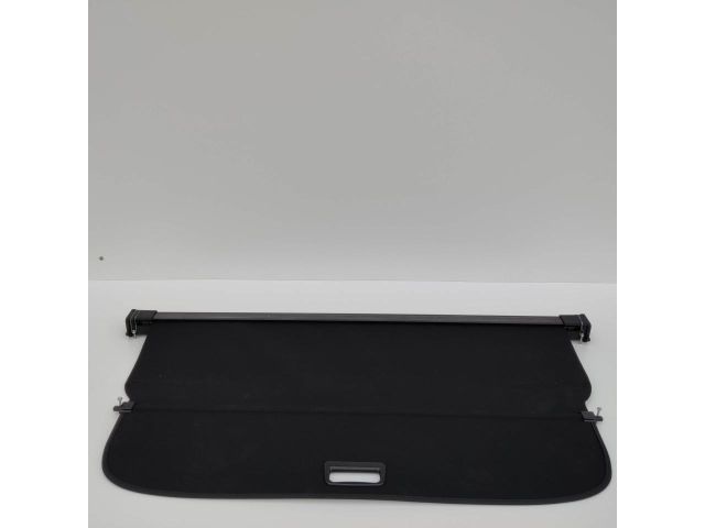 bontott VOLVO V90 Kalaptartó