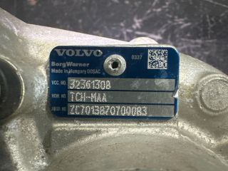 bontott VOLVO XC40 Turbó