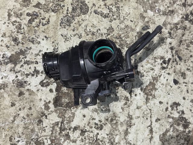 bontott VOLVO XC40 Légbeömlő Cső